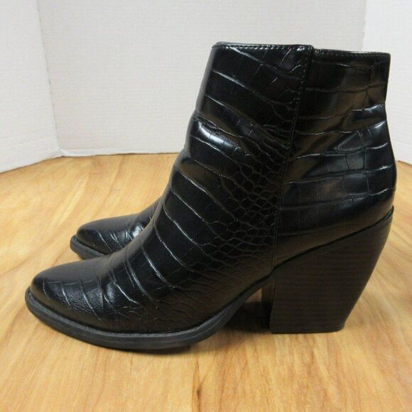 MADDEN GIRL Klicck Black Faux Leather Ankle Boots Sz 9.5 Snakeskin Croc Bootie - Picture 1 of 12